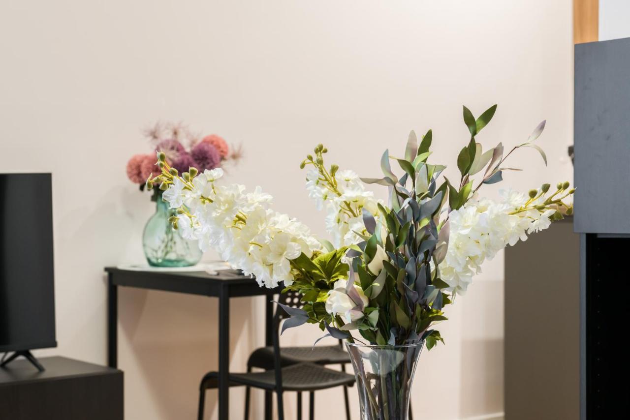 Kwiatowa Apartments Poznan City Center By Noclegi Renters 외부 사진